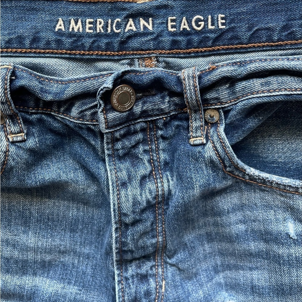 American Eagle High Rise Distressed 100% Cotton Jeans Women’s 8 Short - Picture 3 of 8